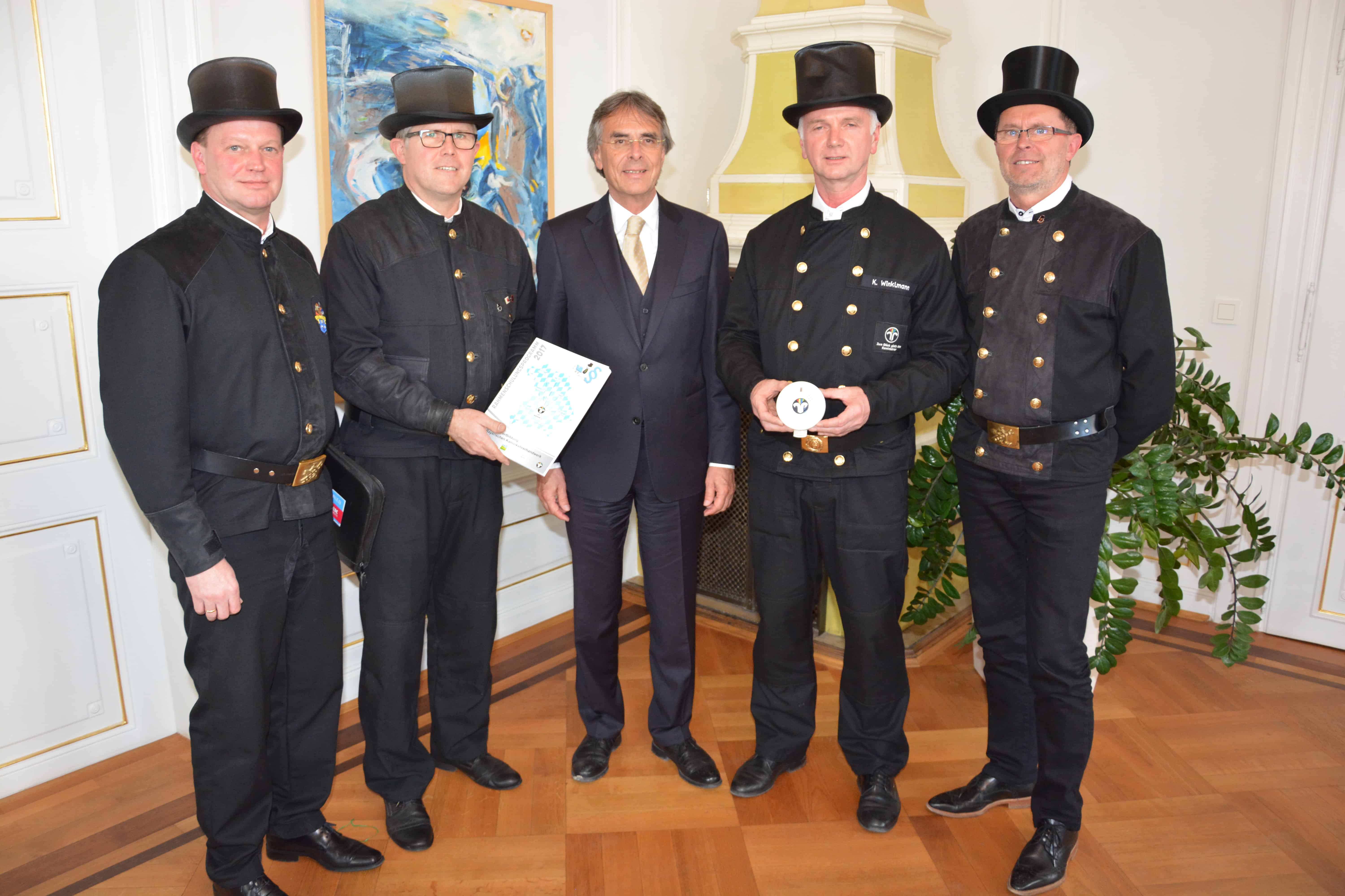 Kaminkehrerinnung bei der Regierung der Oberpfalz