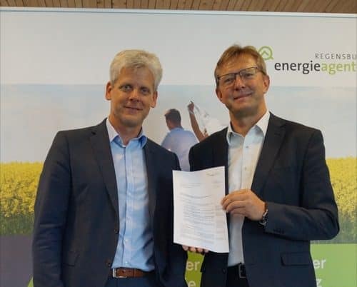 Eckert Schulen Regenstauf verlängern Kooperation mit Energieagentur Regensburg