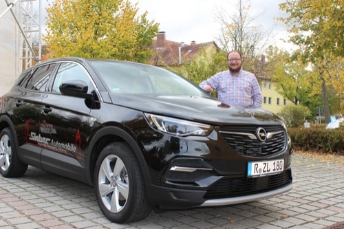 Oktoberfest bei Sieber Automobile / Blizz testet den neuen Opel Grandland X