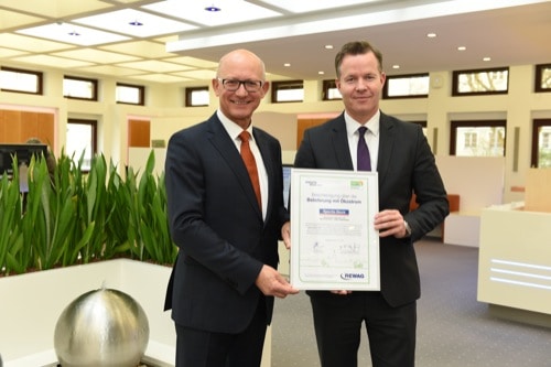 Regensburg Rewag Liefert Okostrom An Sparda Bank Ostbayern