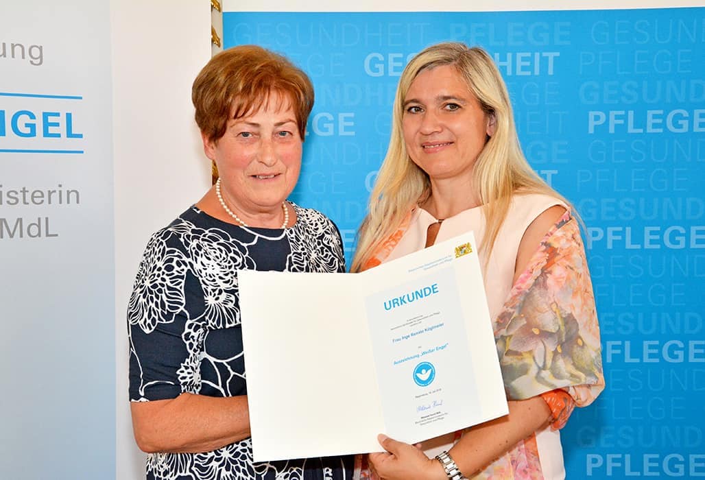 „Weißer Engel“ für Inge Köglmeier aus Neutraubling