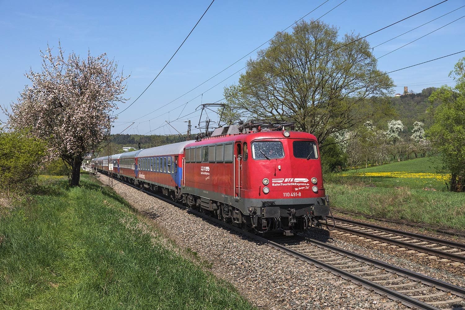 Alpen-Panorama-Rundfahrt mit 15. Hochfranken-Express nach Kitzbühel & Zell am See Ausflug mit der Eisenbahn