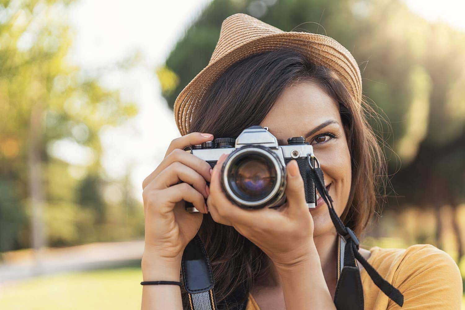 Neu in der Region Regensburg: Werde Blizz Leserreporter! Schreibe uns zu den Themen, die Dich bewegen und gewinne eine Sony Kamera im Wert von 300 Euro