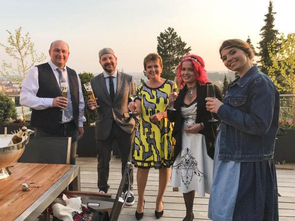 Das Perfekte Dinner Vox Sendung Mit Teilnehmern Aus Der Region