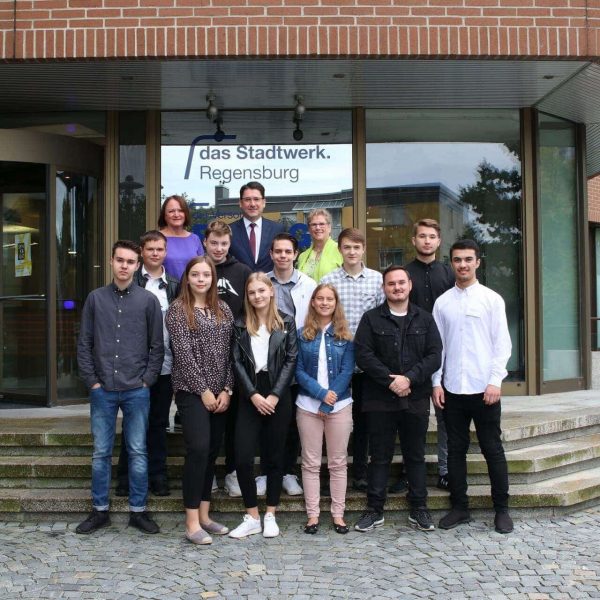 Ausbildungsstart 2019 Unternehmen in Regensburg begrüßen neue Azubis