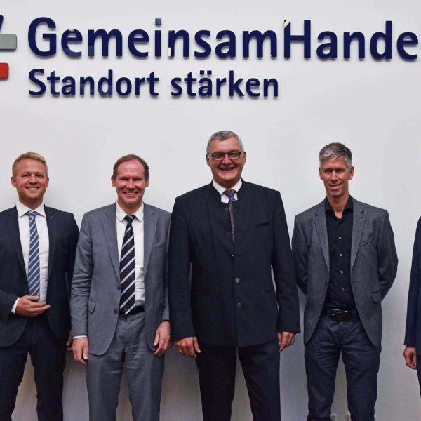Regensburg: IHK-Mobilitätsausschuss sieht Potenzial für Unternehmen und Pendler Wie der E-Roller mobil macht