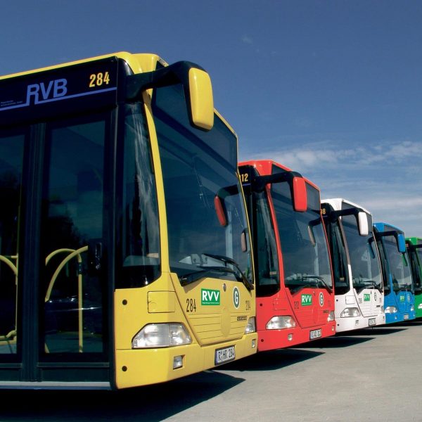 Mit dem ÖPNV schneller nach Straubing MdL Sylvia Stierstorfer will eine bessere Busverbindung von Regensburg aus
